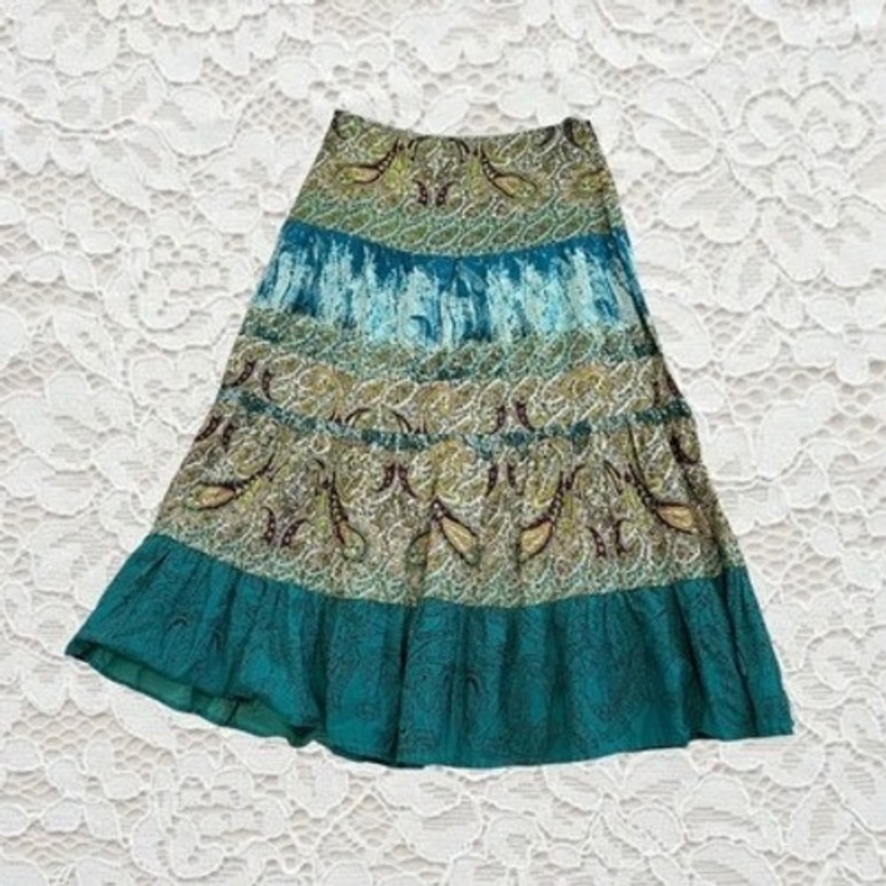 vintage y2k beaded paisley patterned maxi skirt